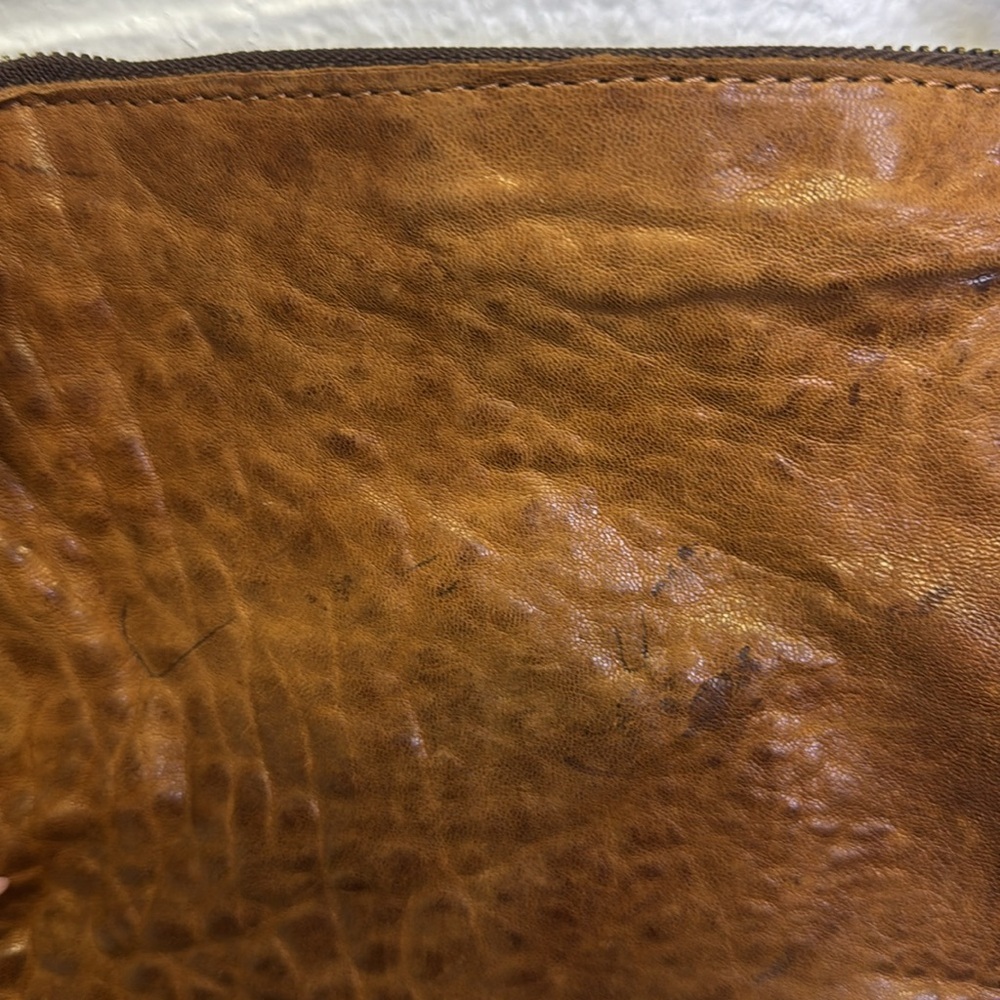 Vintage Brown Shoulder Bag with Chain Strap - Picture 11 of 12